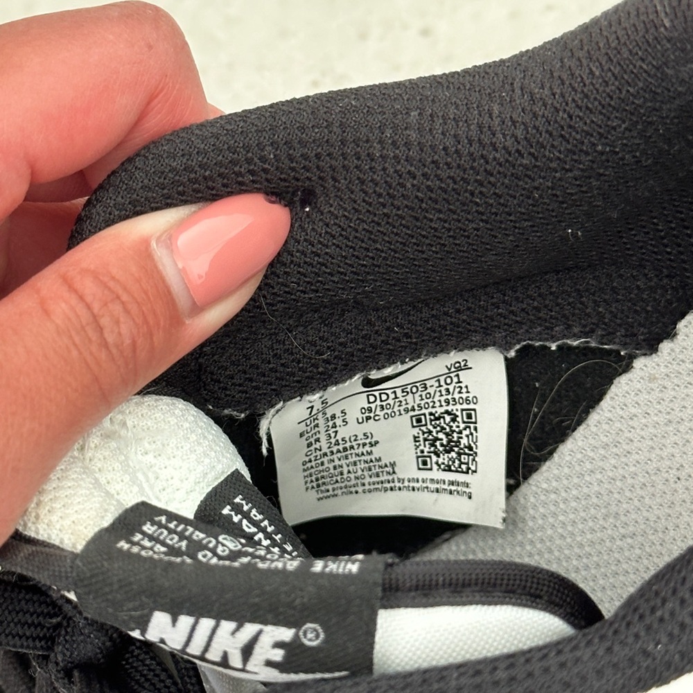 Nike Women's Dunk Low Shoes in Black & White - Picture 5 of 8